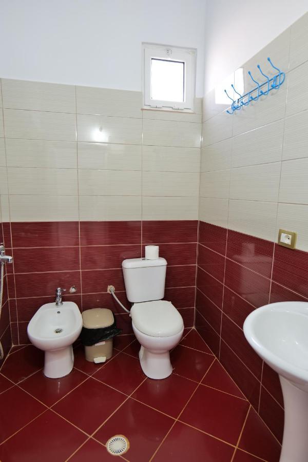 קסאמיל Vila Osmanaj מראה חיצוני תמונה